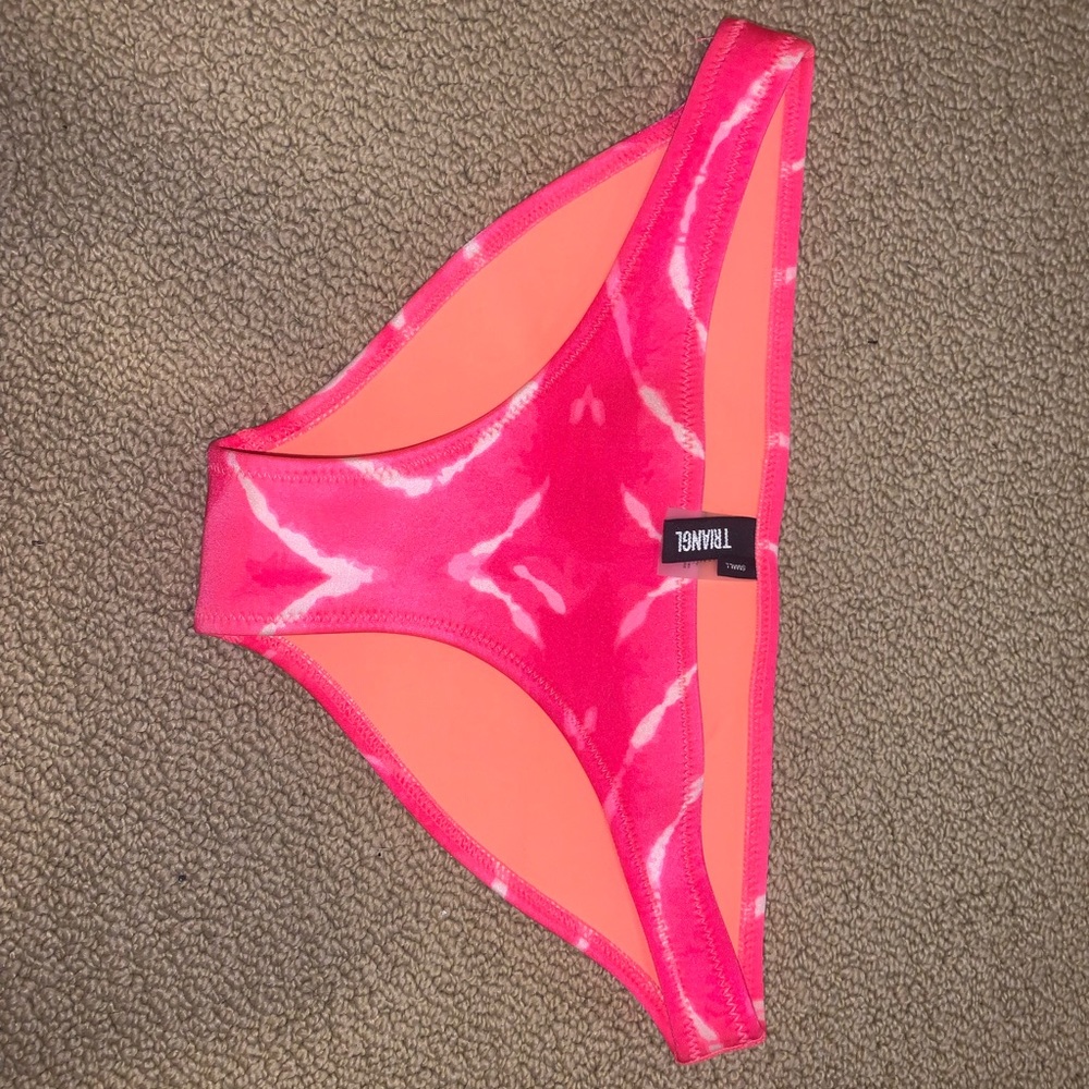 Triangl Pink Bikini Bottom. Size small.
